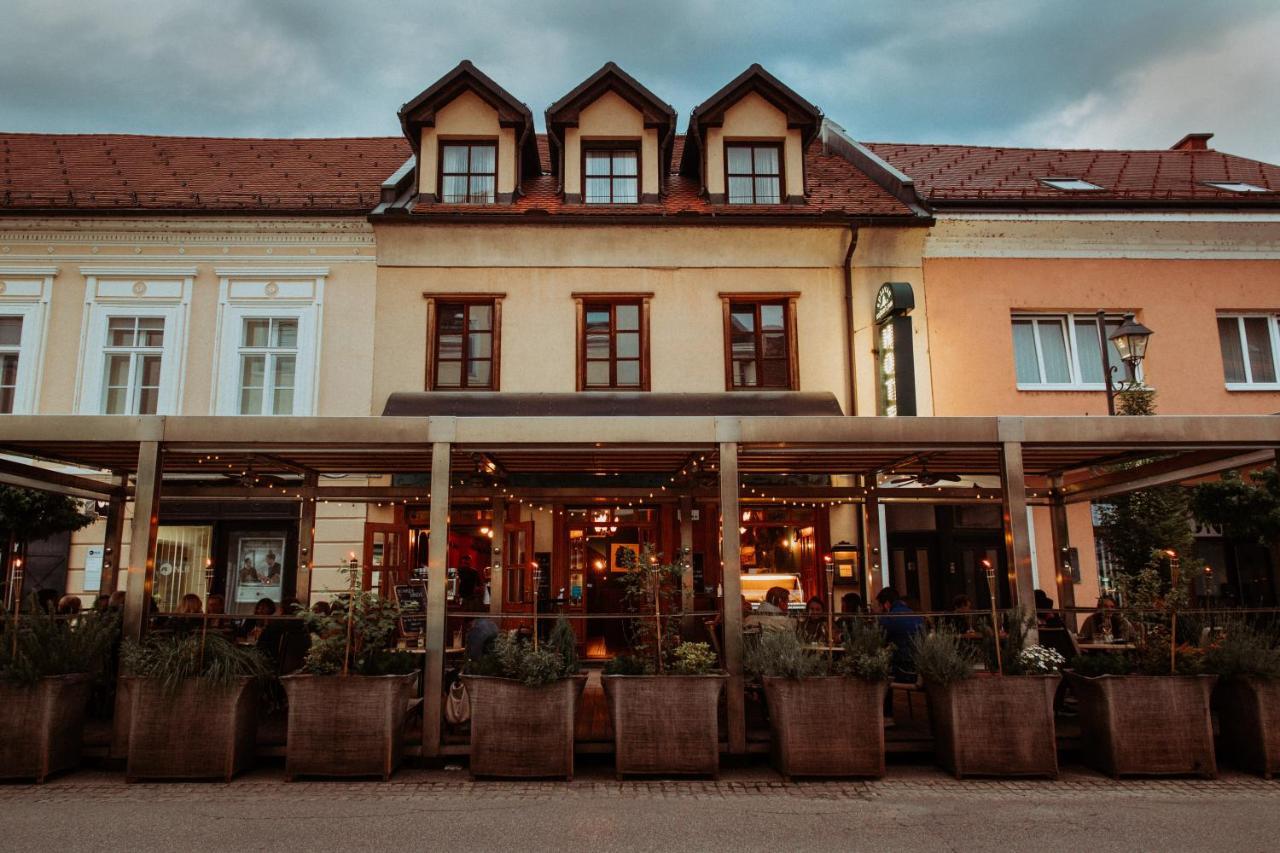 斯普拉瓦尔酒店 Brežice 外观 照片
