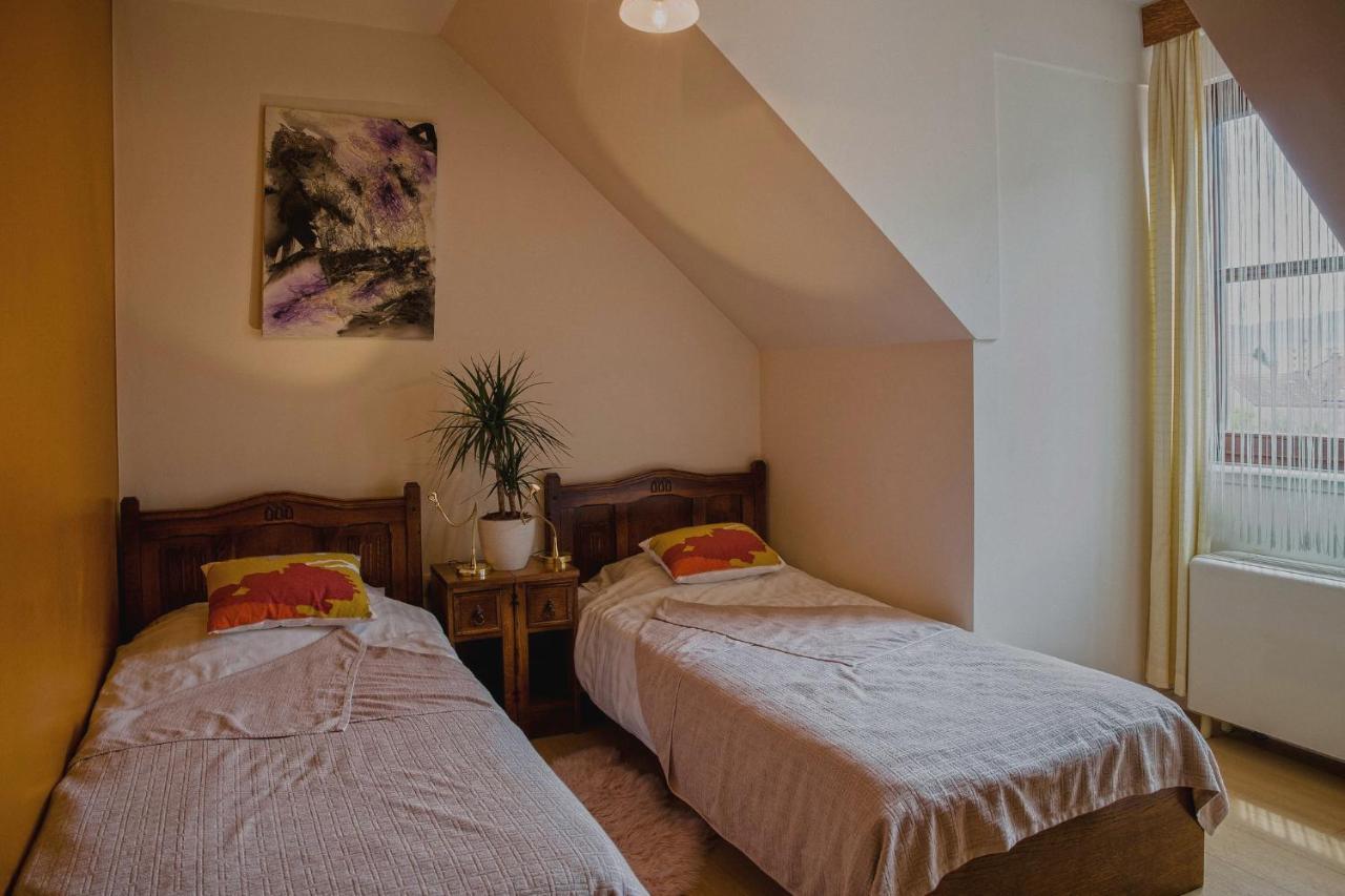 斯普拉瓦尔酒店 Brežice 外观 照片